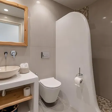 Porto Dema Luxury Hotell Schoinoussa