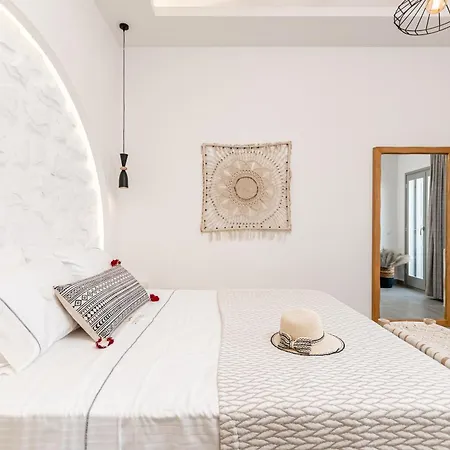 Hotell Porto Dema Luxury Schoinoussa