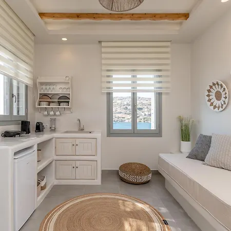 Porto Dema Luxury Hotell Schoinoussa