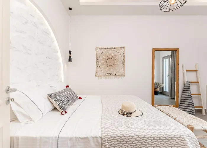 Hotel Porto Dema Luxury Schoinoussa