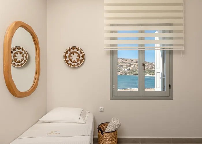 Porto Dema Luxury * Schoinoussa