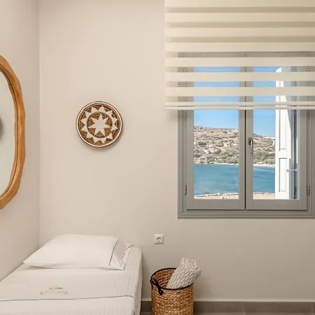 Porto Dema Luxury * Schoinoussa